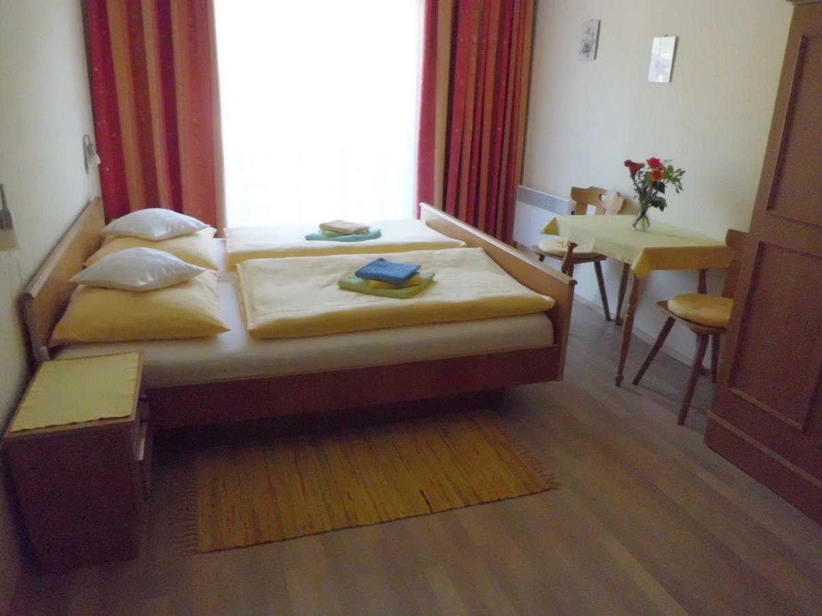 Haus Susanne Apartment Bad Kleinkirchheim Bagian luar foto